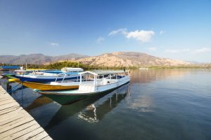 Petualangan_di_kawasan_Taman_Laut_17_Pulau_Riung_dapat_dimulai_di_dermaga_Riung_Desa_Nangamese