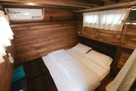 kapal-floresta-phinisi-boat-1