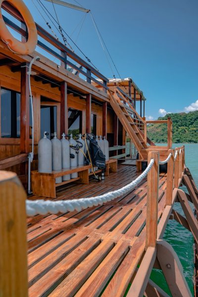 komodo-tour-2-e1643689056275