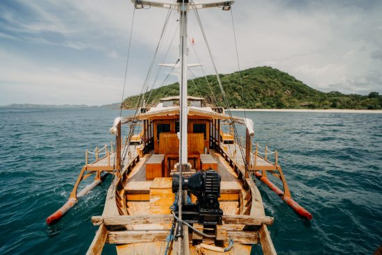 tour-labuan-bajo-3-e1643689364664