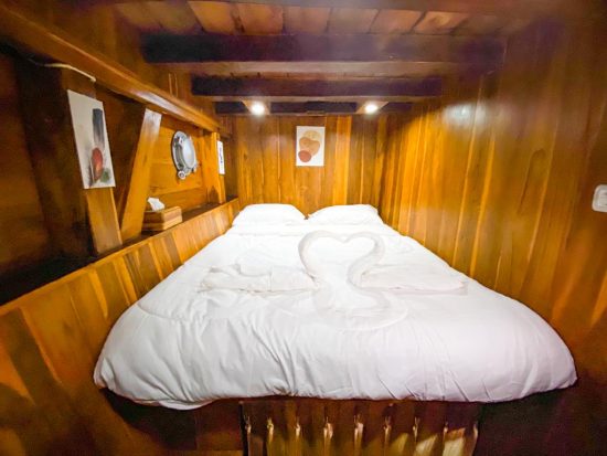 charter-phinisi-boat-labuan-bajo-1-e1643716070921